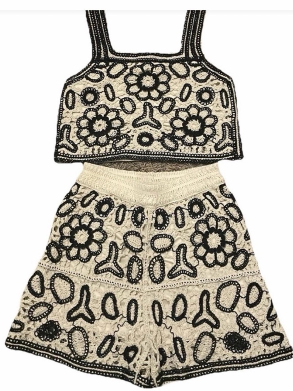 NWT Rebellion Cream and Black Crochet Two-Piece Shorts Set